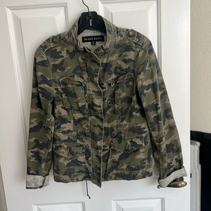 Blanc Noir camouflage jacket